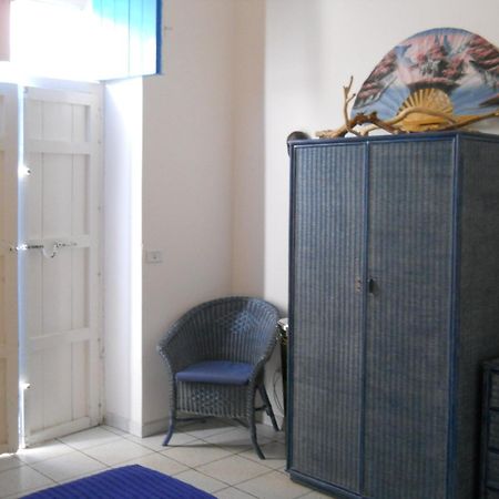 Mediterranea Guesthouse B&B Portopalo Di Capo Passero Ruang foto